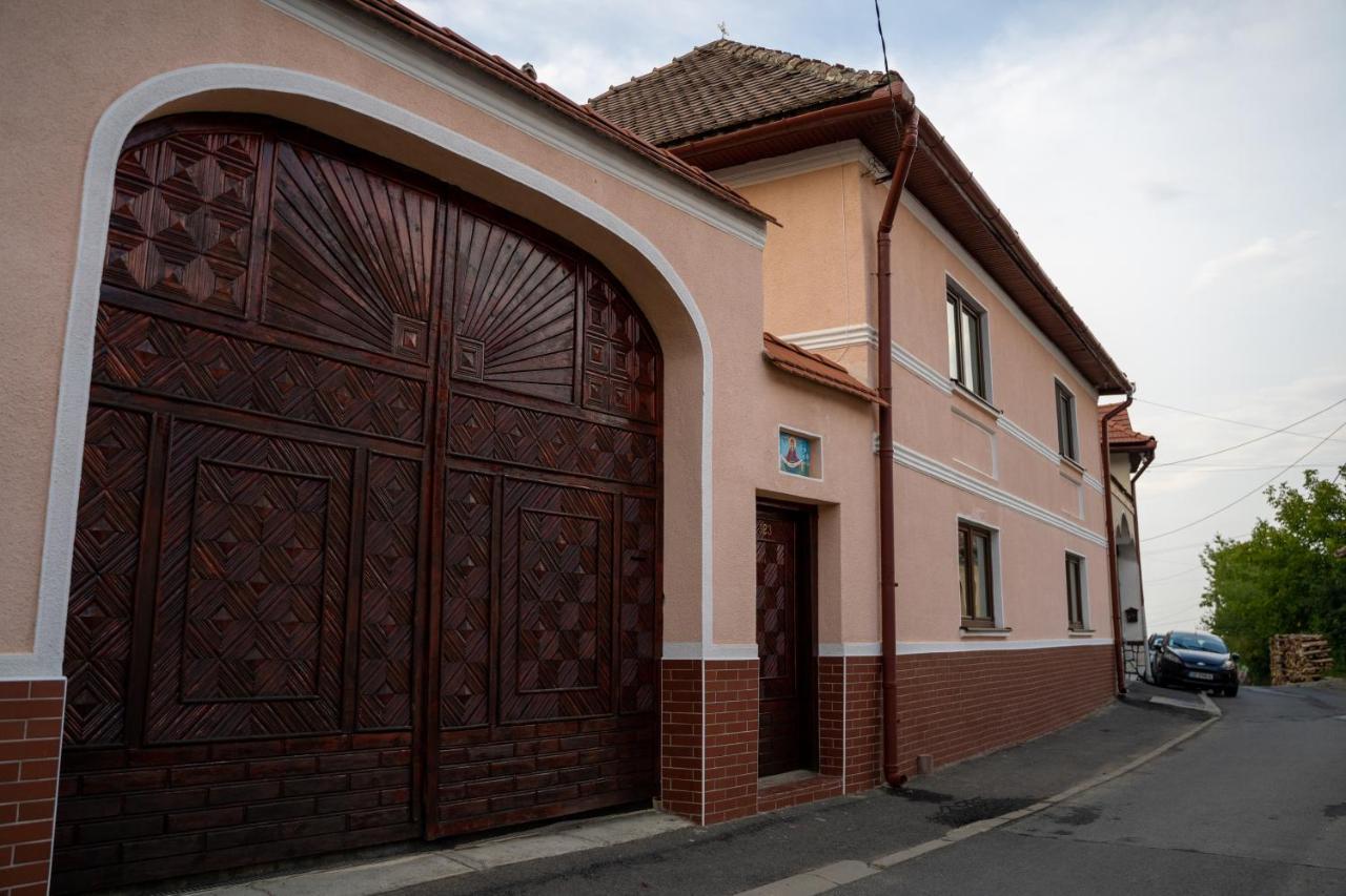 Apartament Panoramic La Casa In Comuna Răşinari Exteriör bild